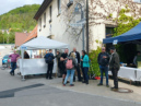 Gegen halb acht Uhr abends gab es Bier zu 1,- Euro bis das Fass leer war
